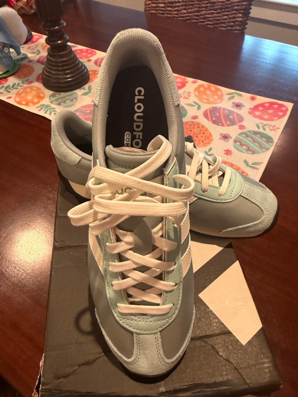 Adidas Runvista Sneakers - Light Green and Black Accents - Picture 3 of 6